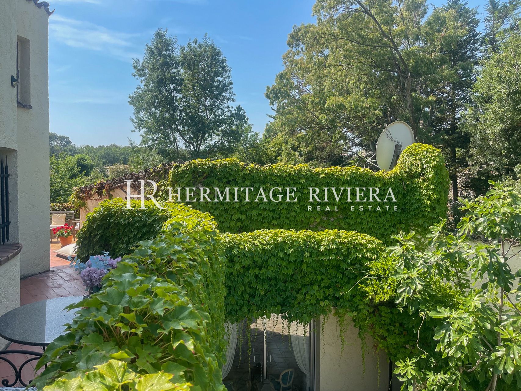 Villa i Vence Rummeligt hjem på rolig, flad og stor grund (billede 24)