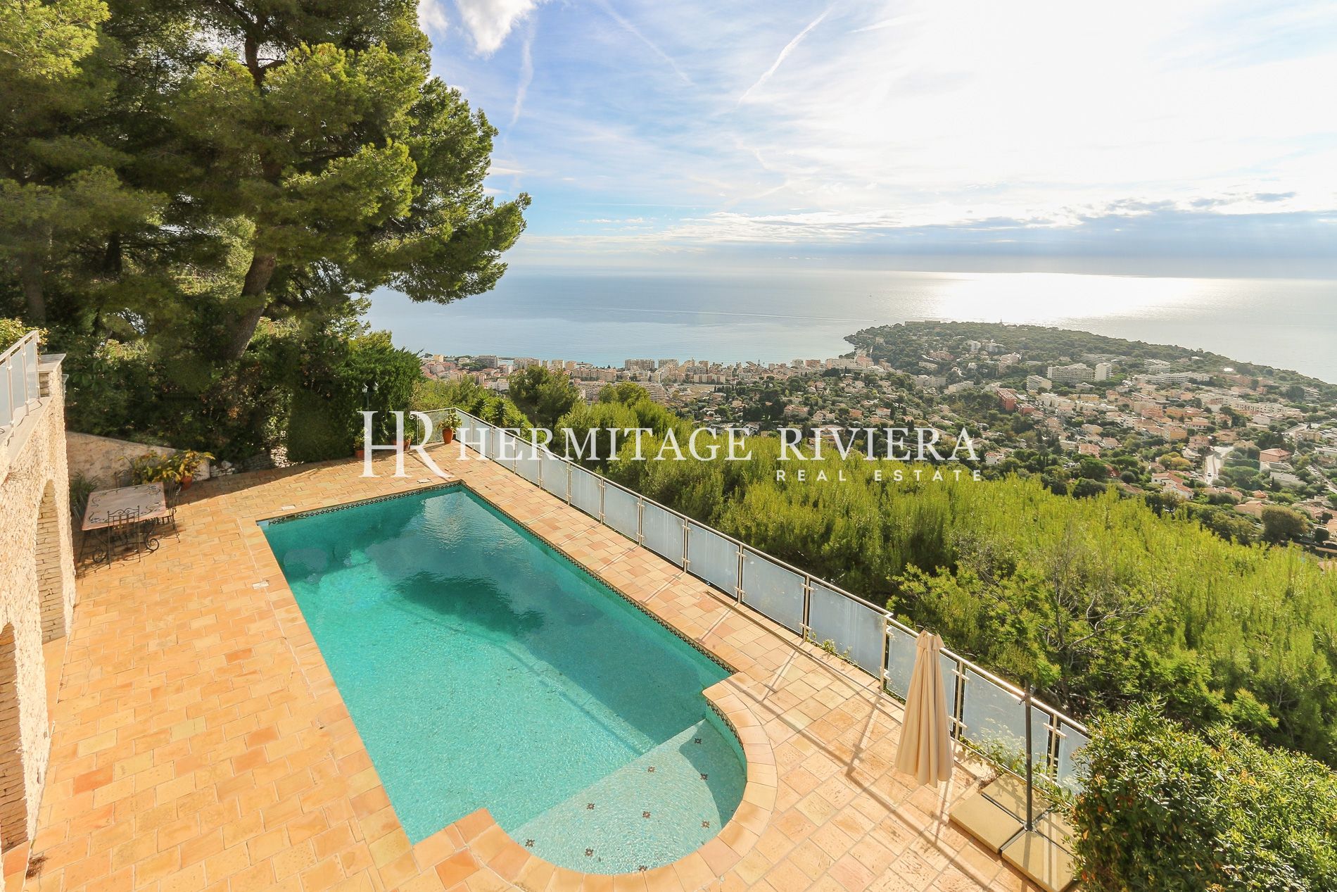 Villa provenzal con vistas panorámicas al mar, cerca de Mónaco (imagen 5)