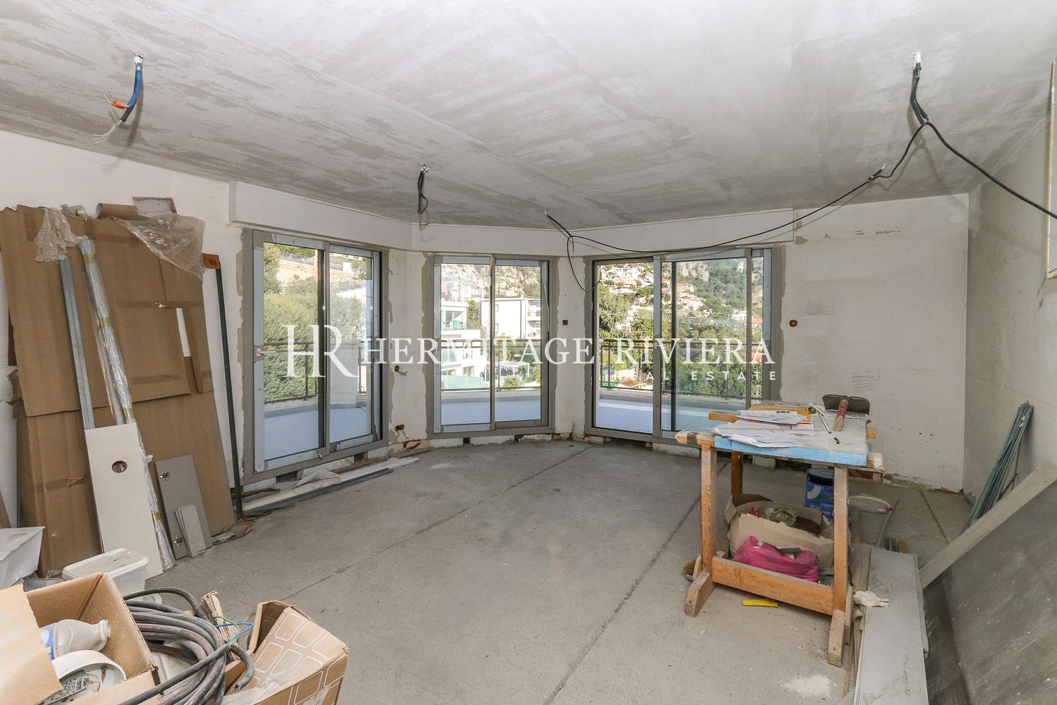 1 bedroom apartment - To renovate - Views over Monaco - Spacious Terrace (image 9)