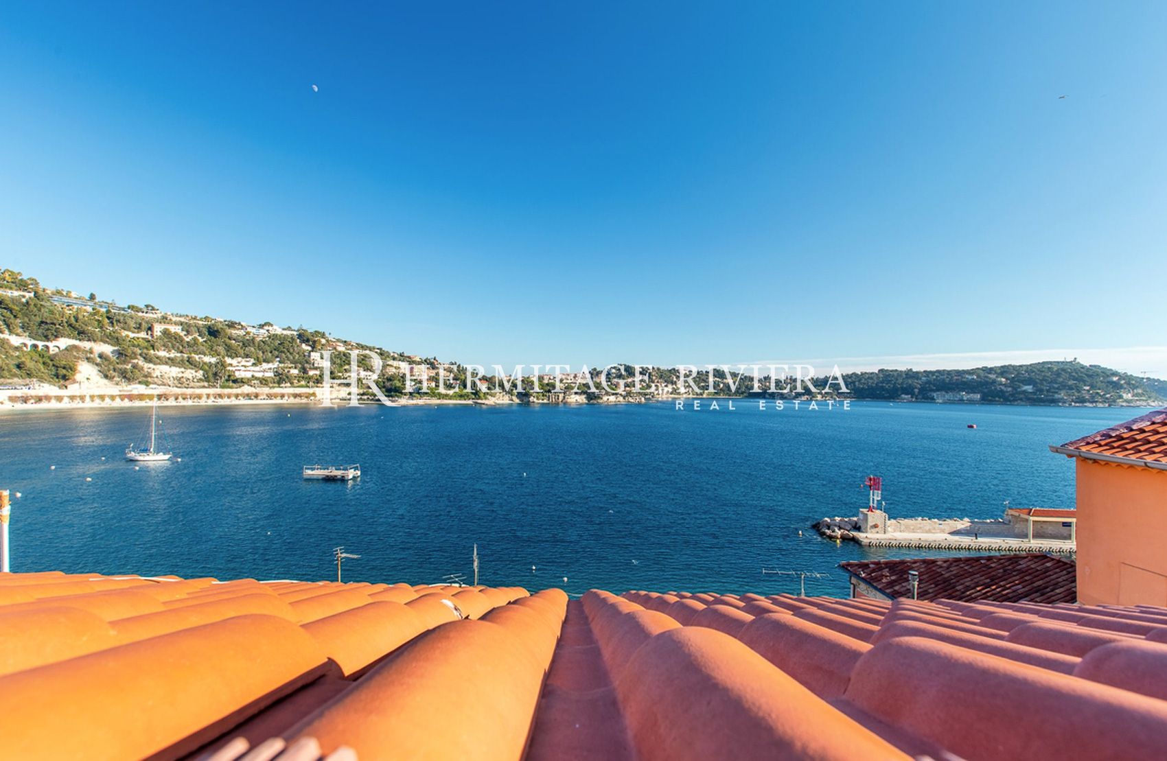 Takvåning i Villefranche-sur-Mer Loft - 2 sovrum - Översta våningen (bild 1)