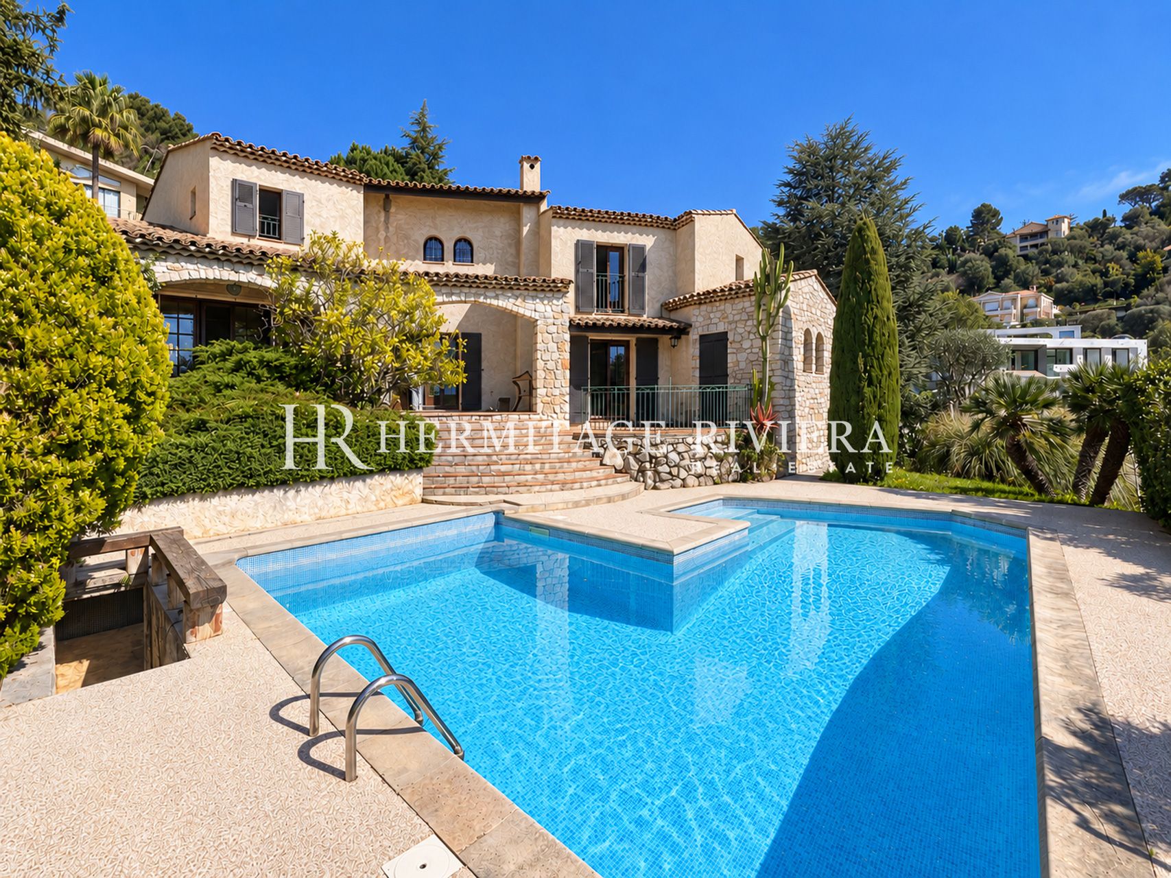 Villa in Villefranche-sur-Mer Villa zur Renovierung Meerblick Privates und sicheres Anwesen (bild 1)
