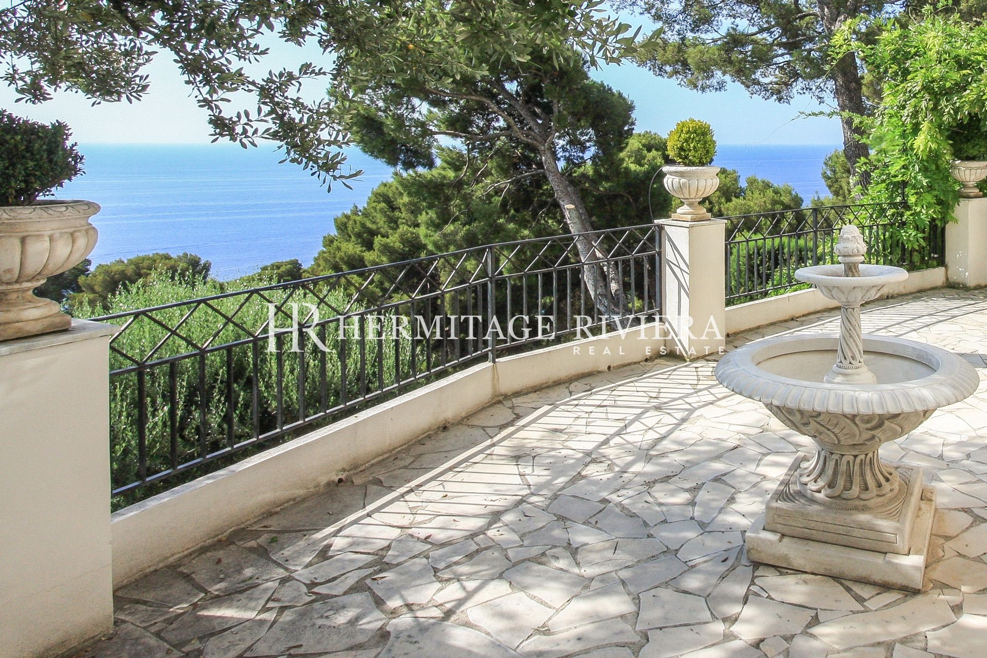 Appartamento con 4 camere da letto - Vicino a Monaco - Terrazza - Vista mare (immagine 2)