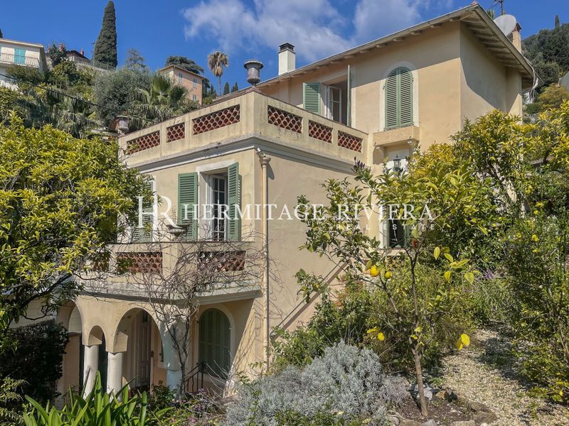 Sjarmerende villa i en periode - Nær strandpromenaden - Rolig