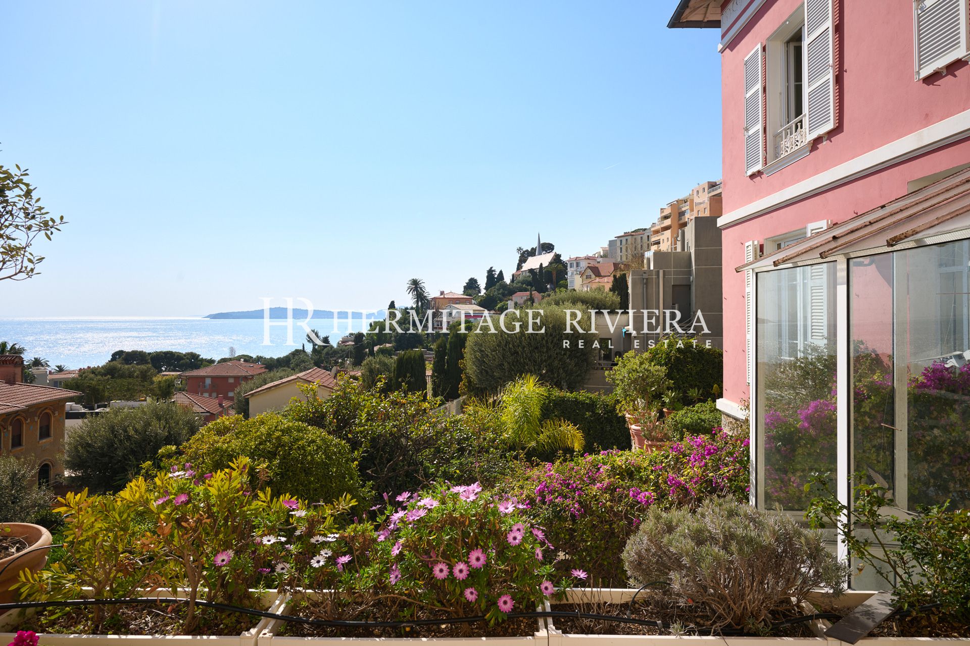 Villa in Cap-d'Ail Close seafront and Monaco - Calm with sea views (image 2)