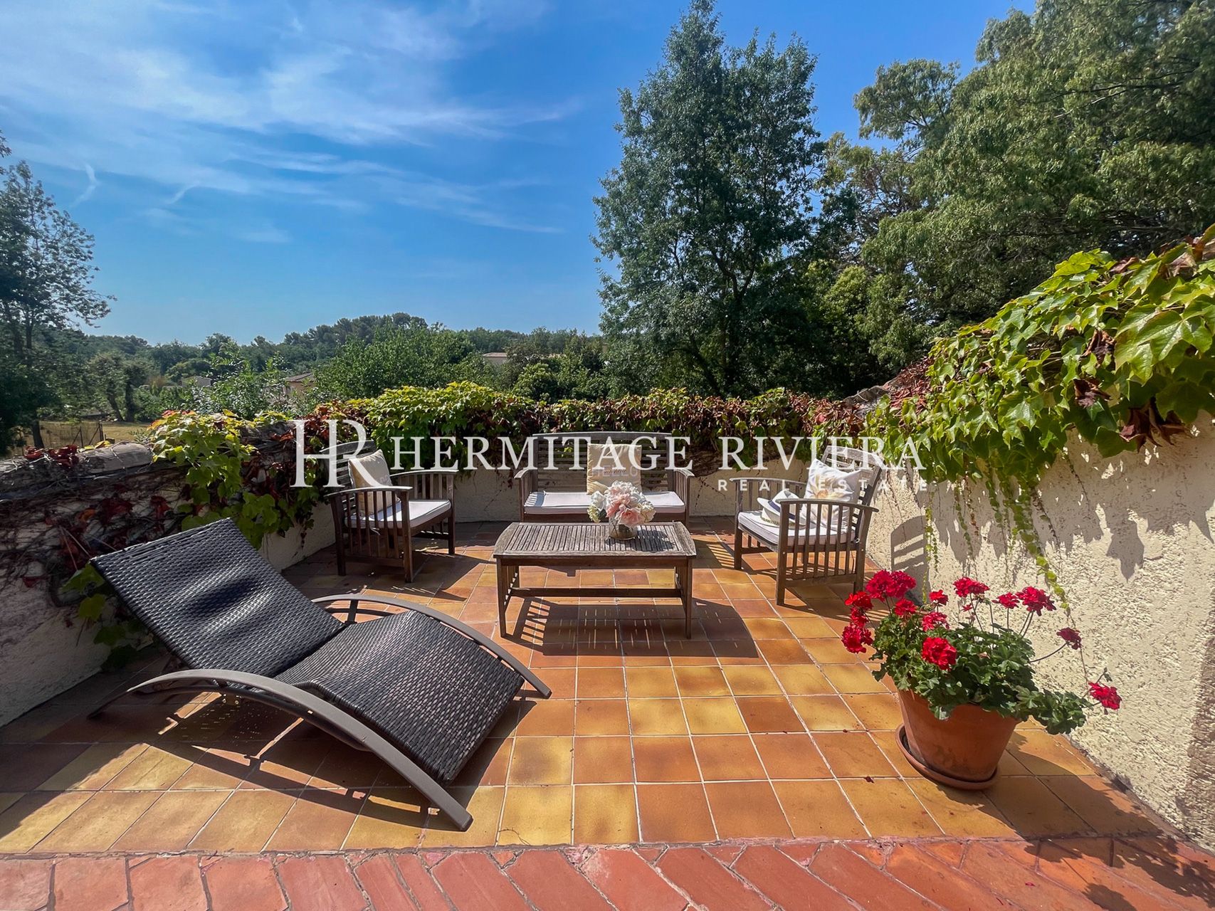 Villa i Vence Rummeligt hjem på rolig, flad og stor grund (billede 23)