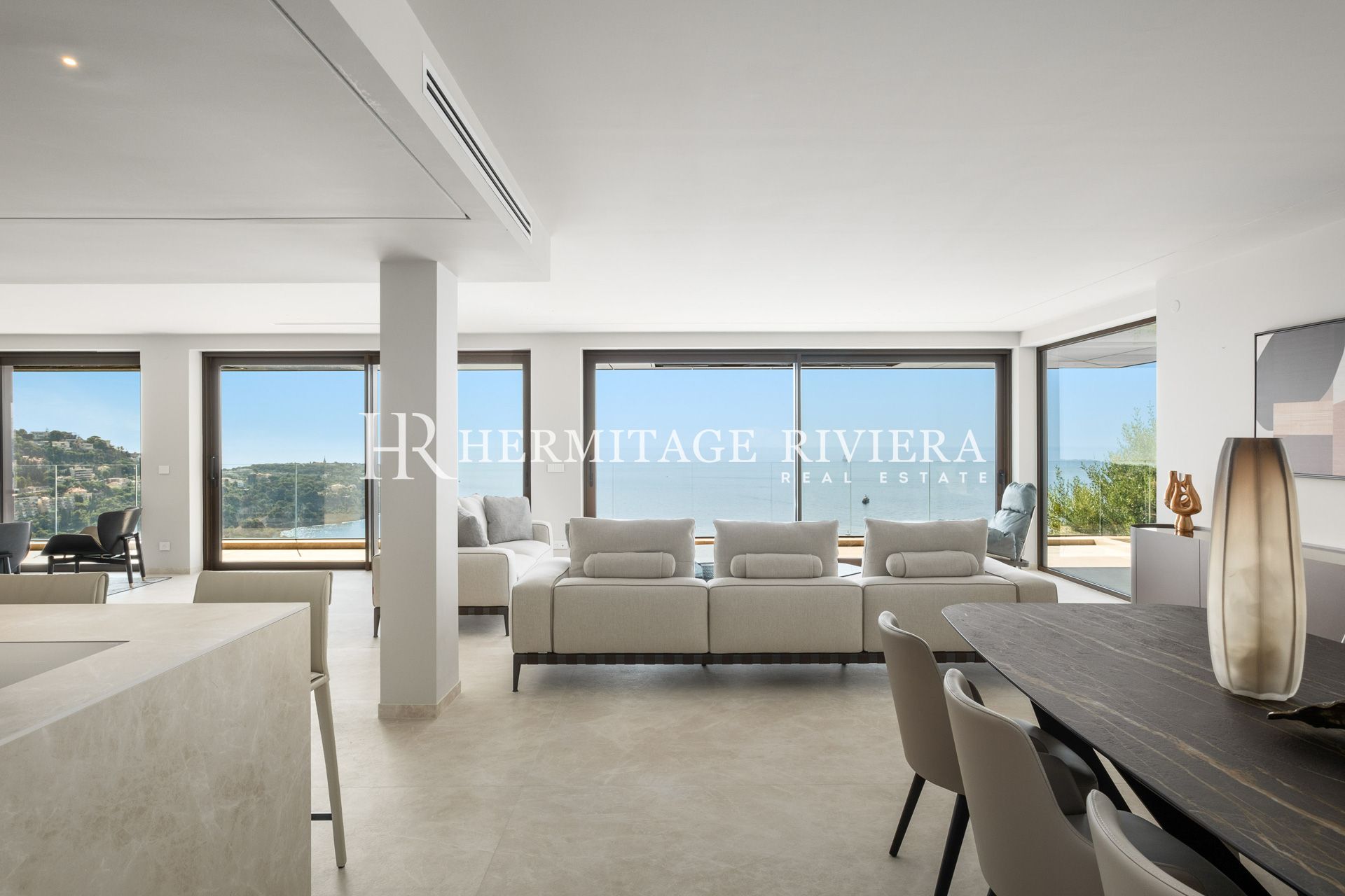 Modern renovated villa with sea view and pool (image 4)