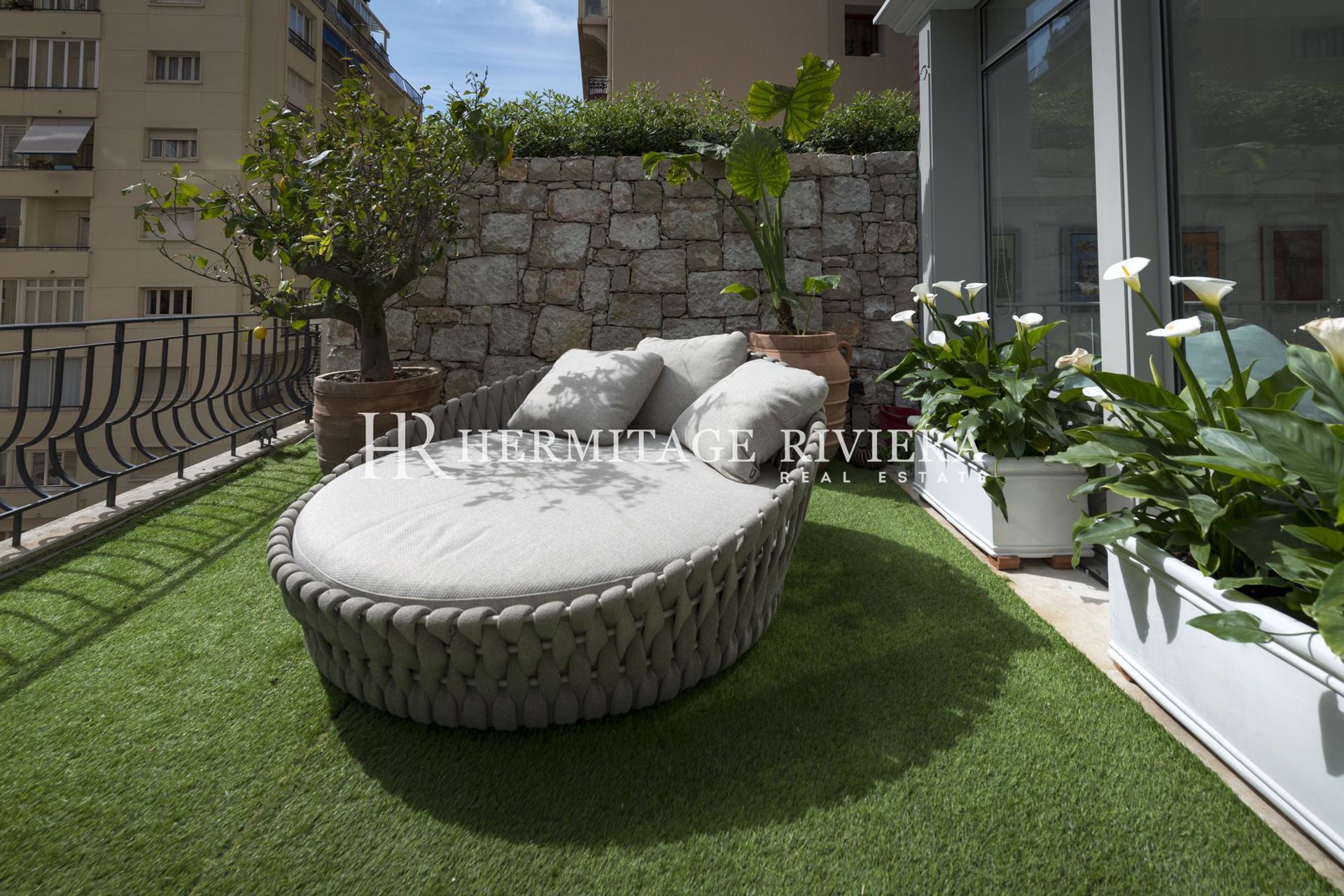 3 bedroom apartment - Luxury apartment - Terrace (image 3)