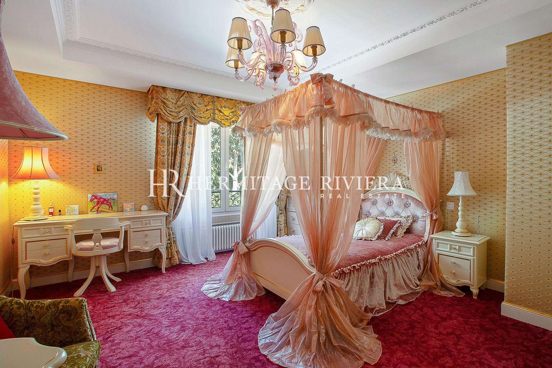 Exception prestigious property - Flat garden - Pool - Sea view  (image 35)