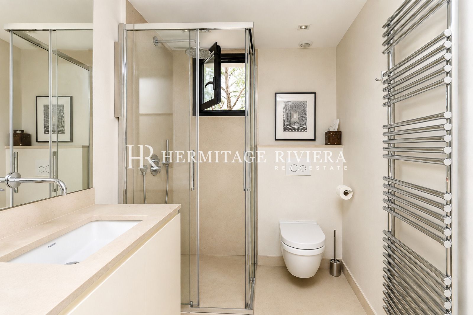 Shower room of modern property for rental Cap-Ferrat, close to Passable beach