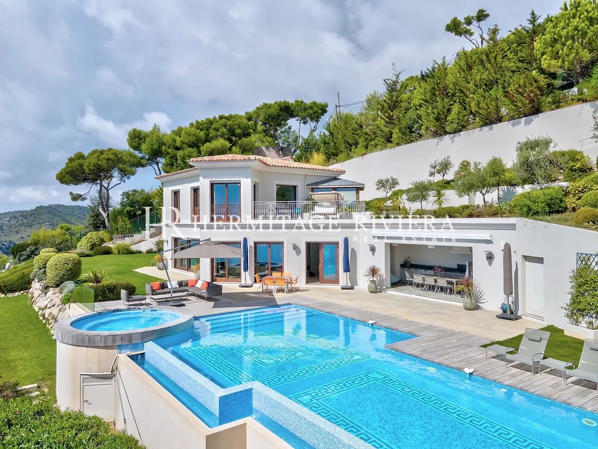 Con vista sul borgo medievale - Piscina - Vista mare (immagine 27)