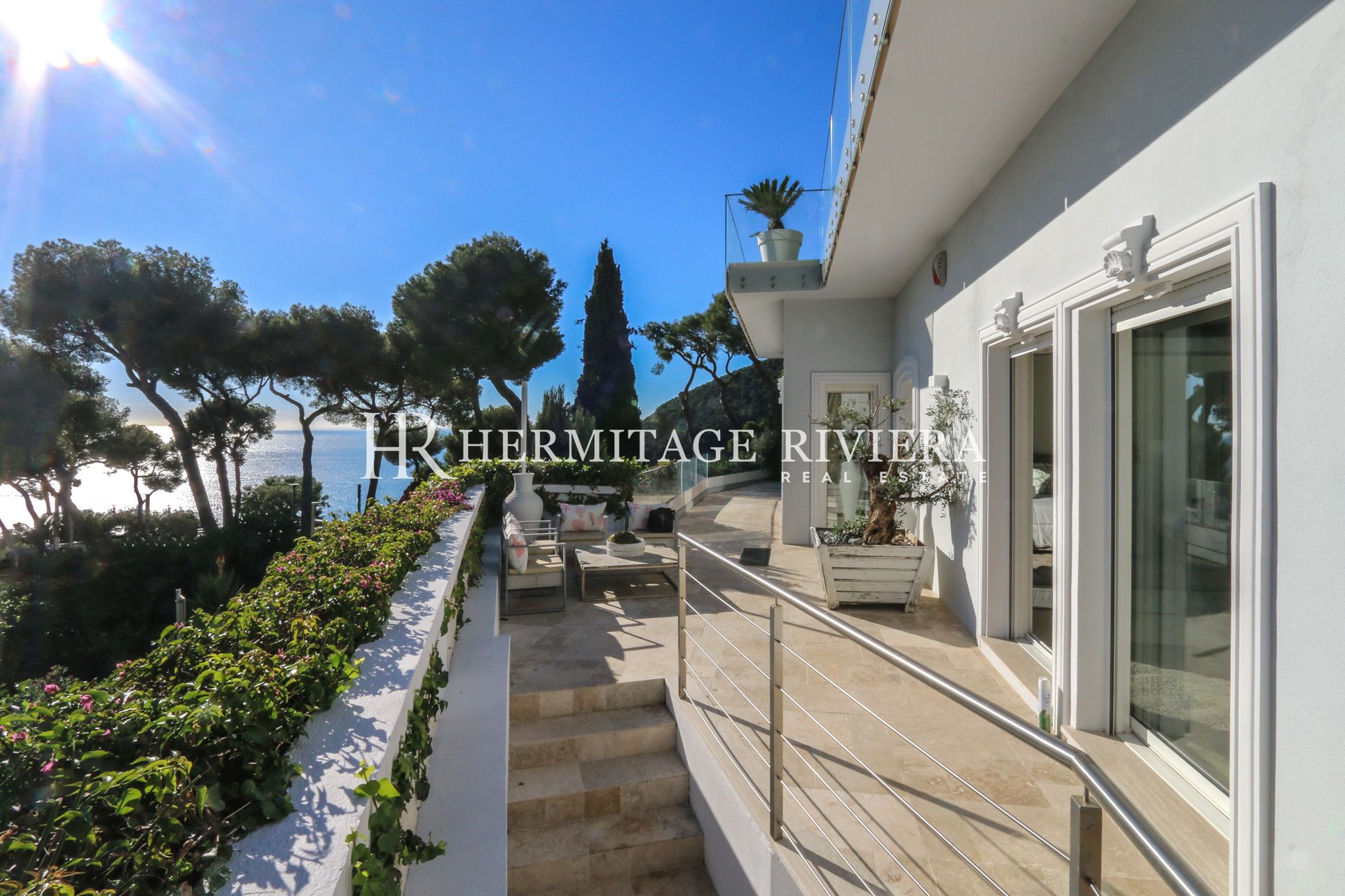 Villa d’exception avec superbe vue mer (image 21)