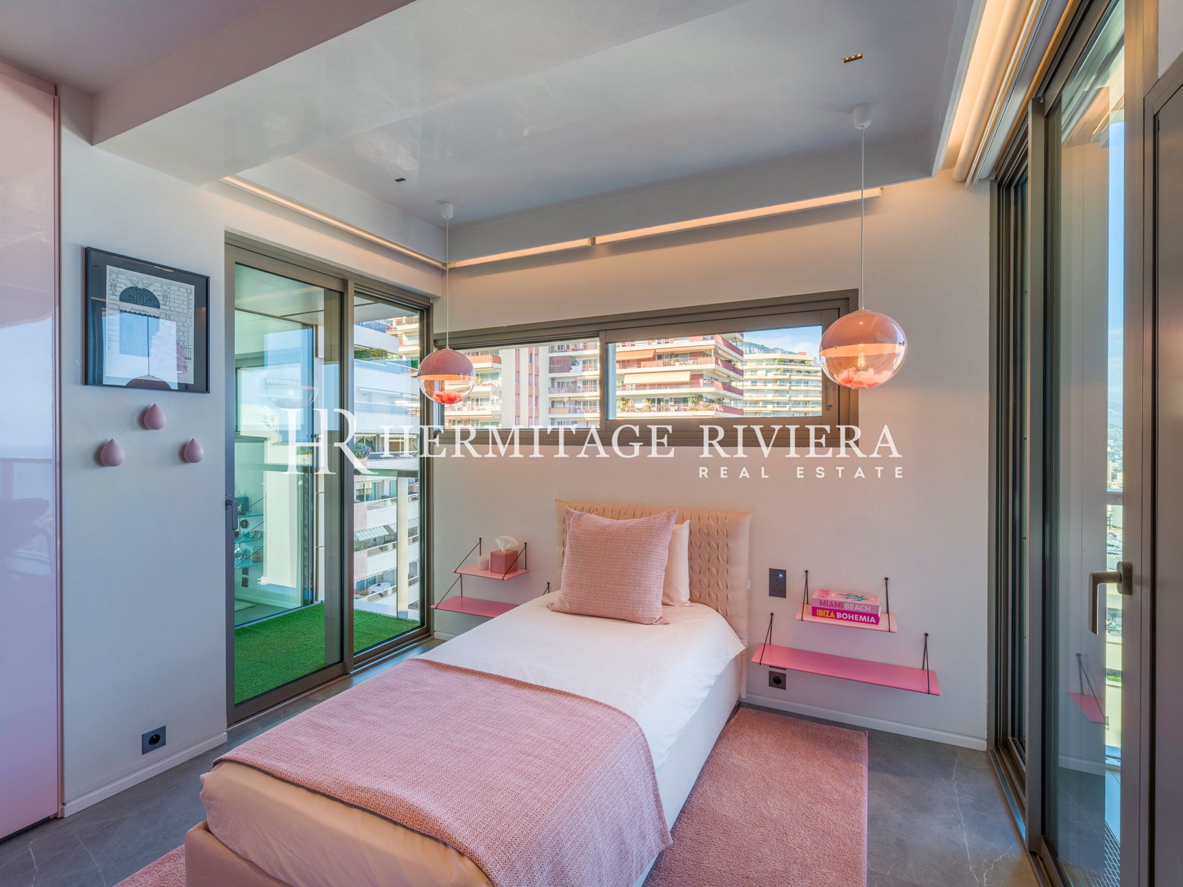 Apartment in Jardin Exotique Monaco  5 bedrooms- Terrace - Views of Monaco - Calme (image 32)