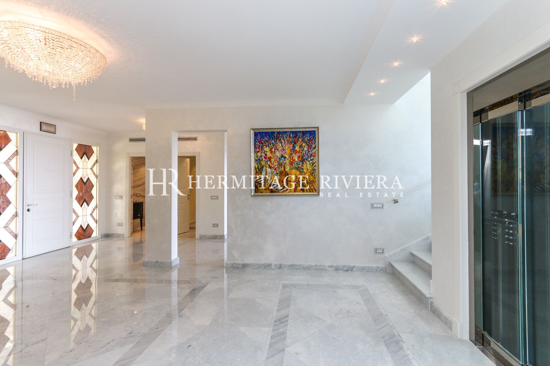 Property of two modern villas - Sea views - Pool (image 13)