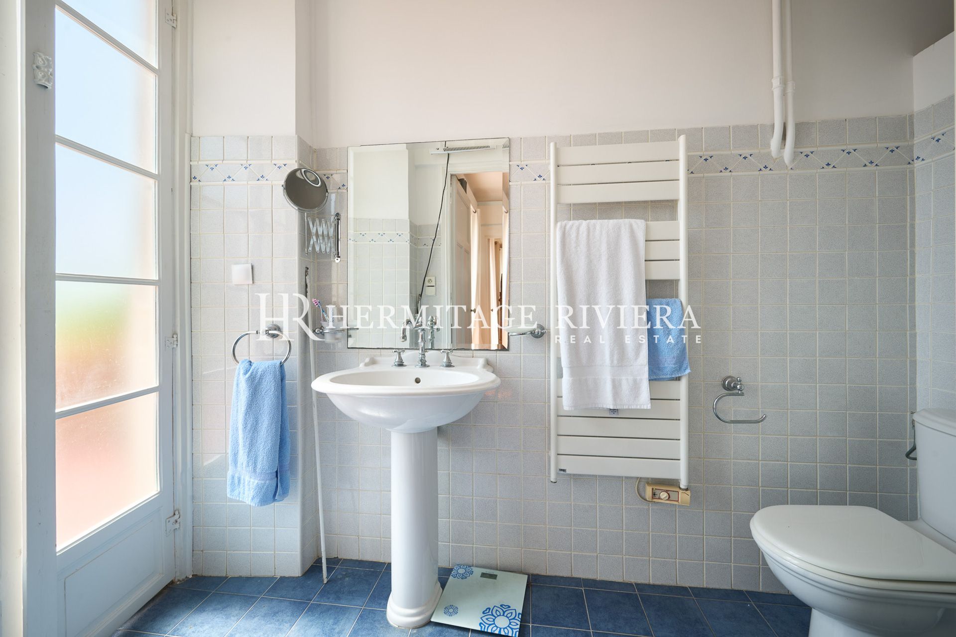 3 bedroom apartment - Historic residence - Overlooking the bay - Terrace (image 18)