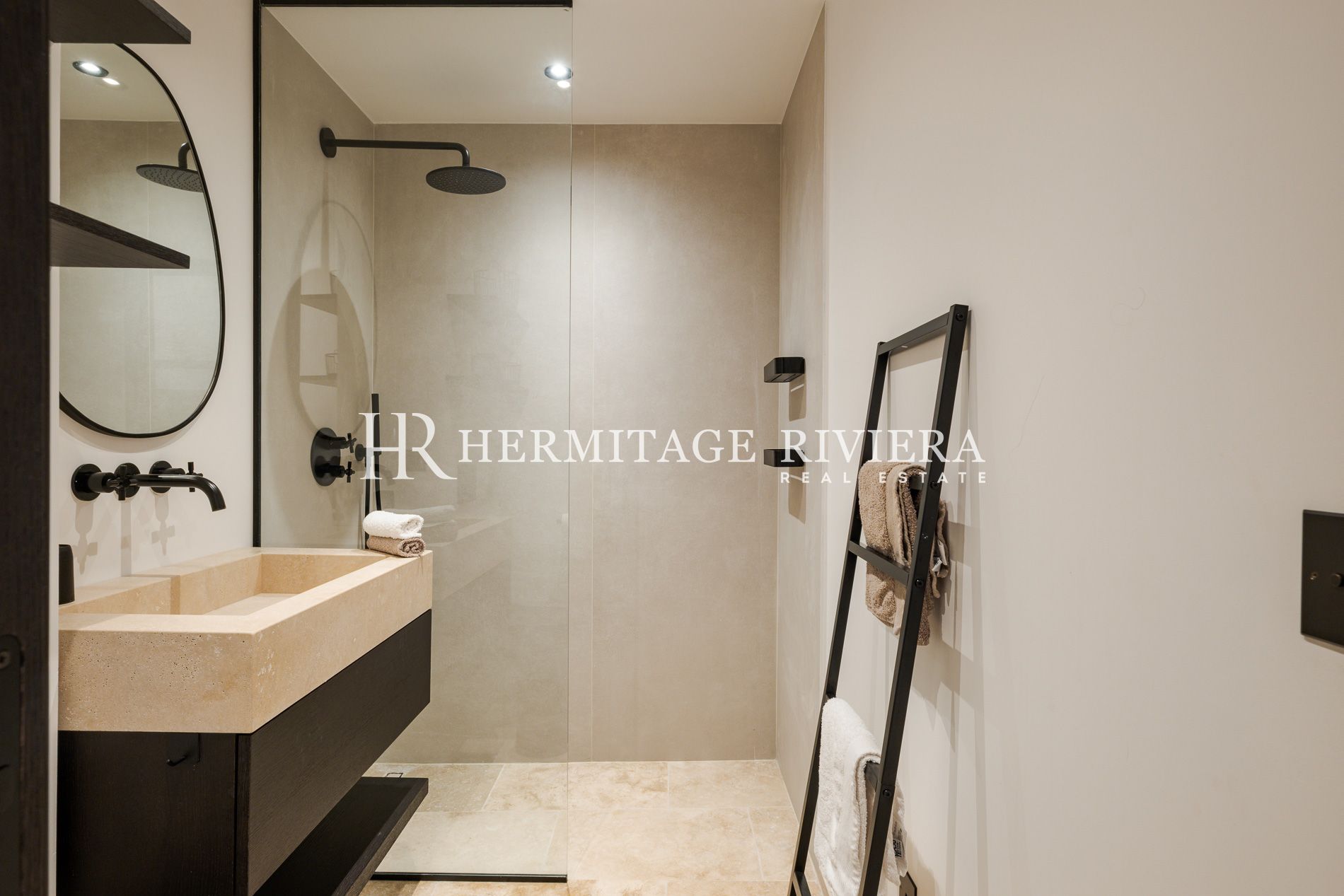 石头别墅 – 海景 – 游泳池 (图片 22)