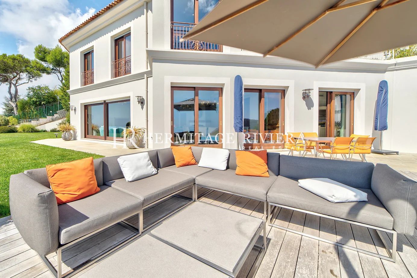 Con vista sul borgo medievale - Piscina - Vista mare (immagine 6)