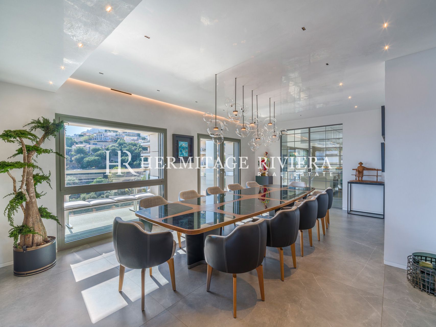 Apartment in Jardin Exotique Monaco  5 bedrooms- Terrace - Views of Monaco - Calme (image 12)