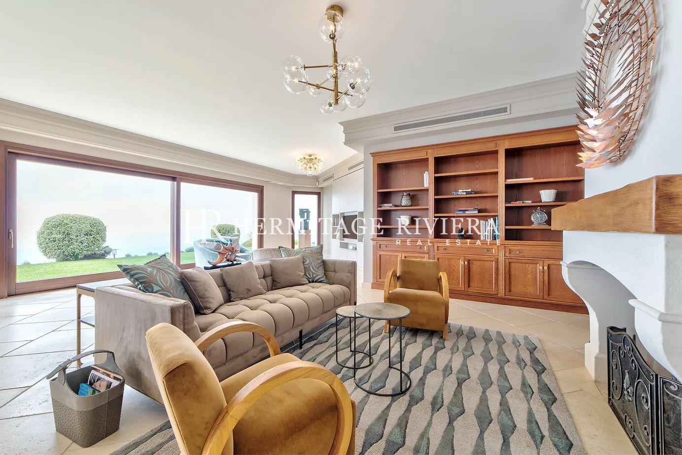 Con vista sul borgo medievale - Piscina - Vista mare (immagine 19)